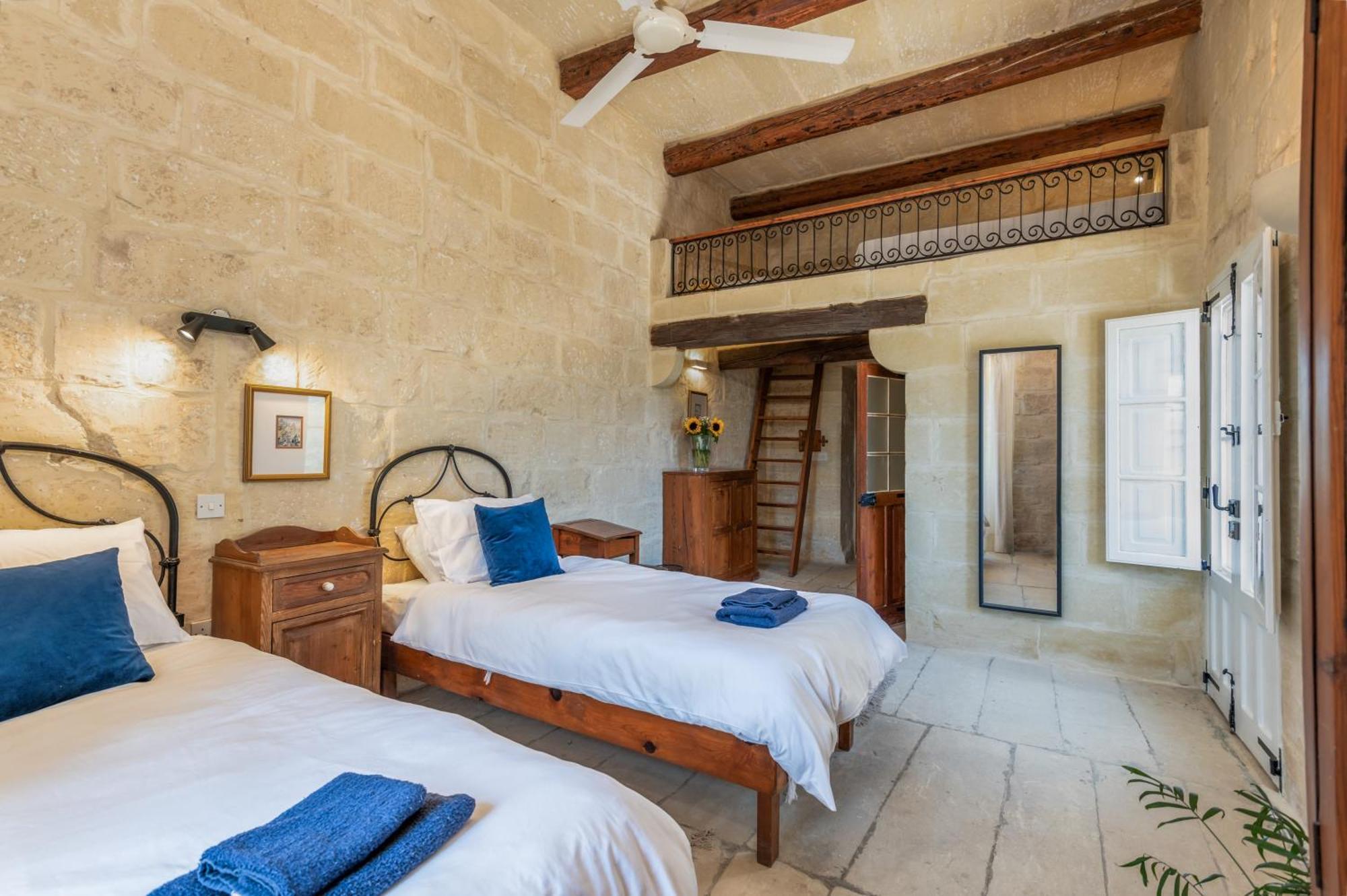 Dar Ta' Betta Farmhouse With Private Pool Gharb  Exterior photo